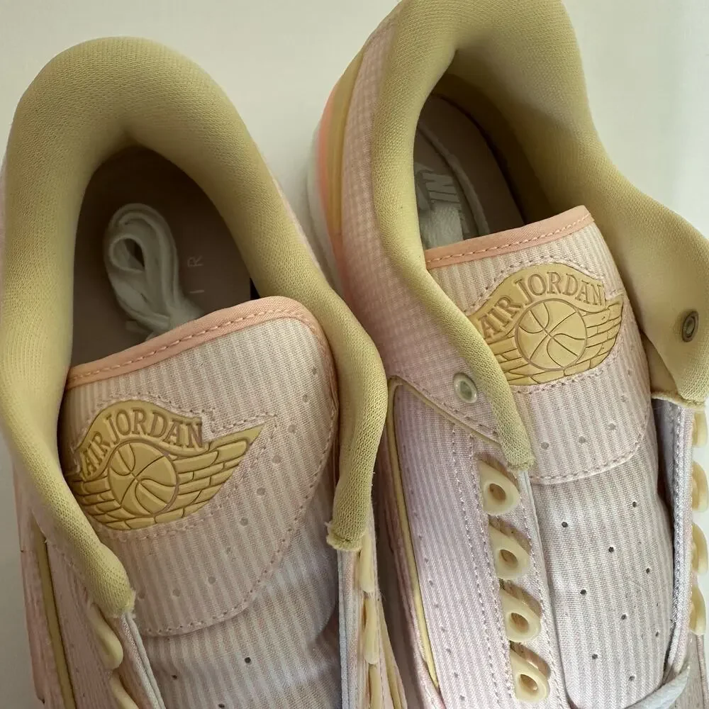 Nike Air Jordan 2 Retro Low Craft Pink Seersucker‎ Atmosphere Sneakers Size 8.5